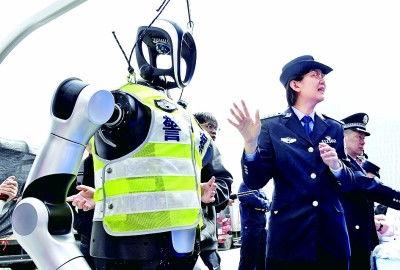 机器女警,未来都市的守护者与挑战